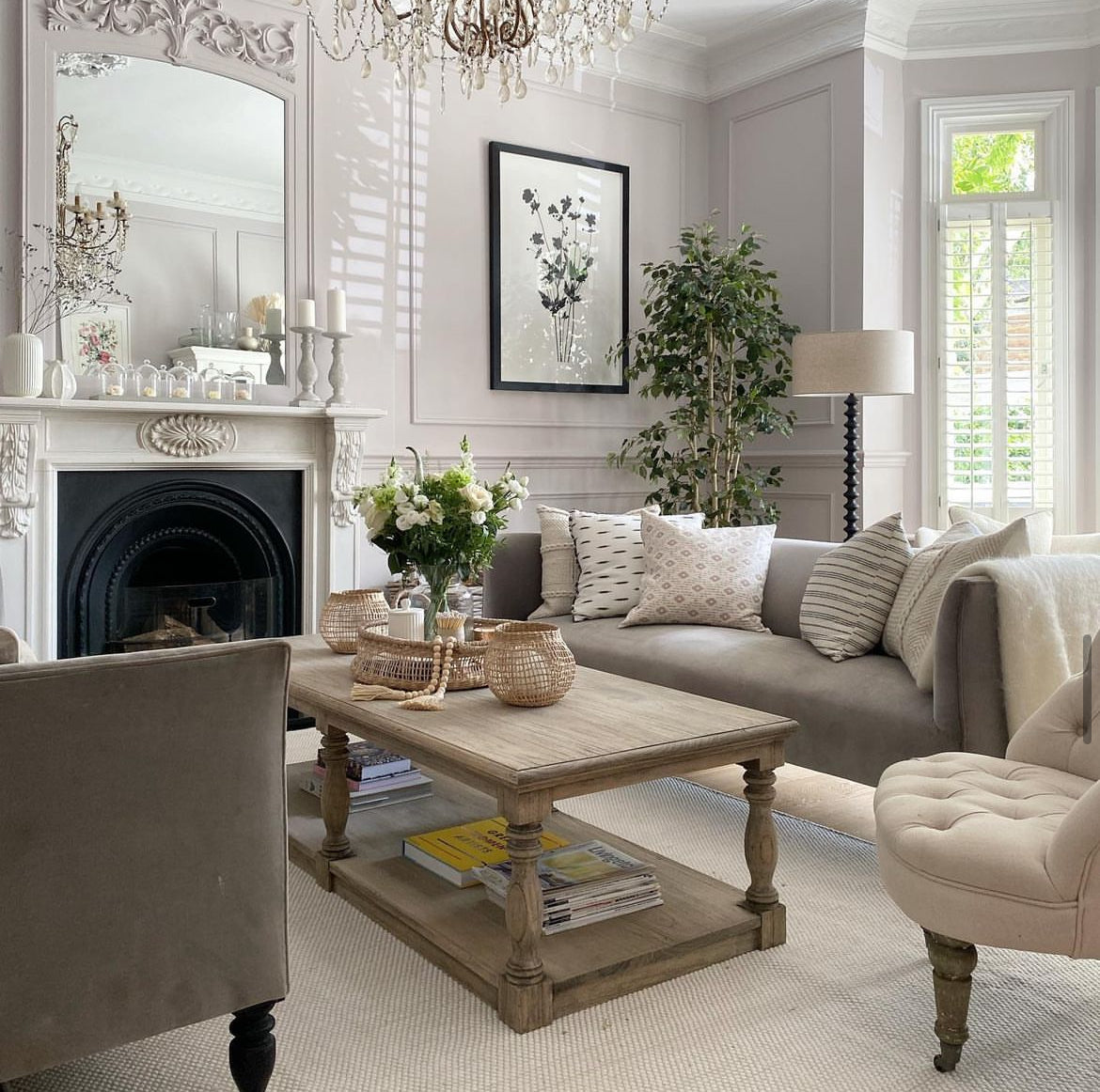 This stylish coffee table is crafted from beautiful weathered reclaimed pine. The balustrade leg detail adds timeless charm to any living area. Perfect for any modern or rustic décor.