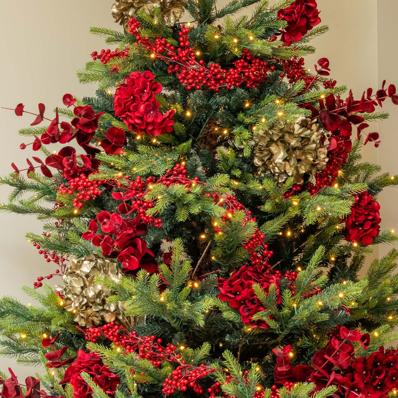 Charles Ted Red Berry Garland