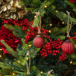 Charles Ted Red Berry Garland close up