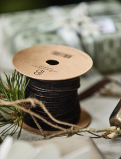 Chestnut Brown Velvet Ribbon | 1.5cm x 10m Roll