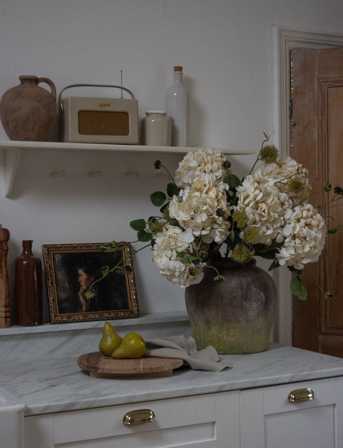 A stunning Hydrangea stem in beautiful cream.