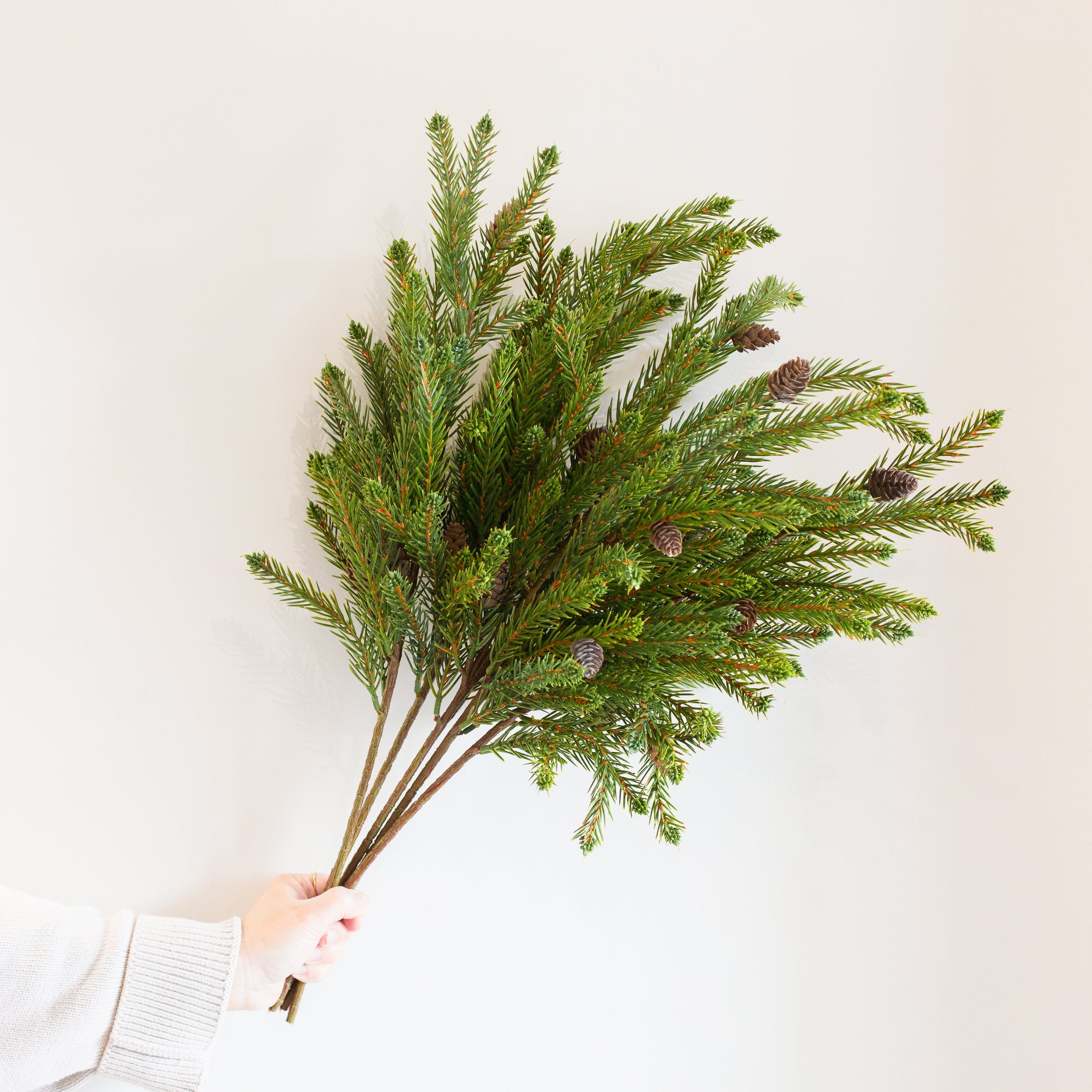 faux pine cone spray