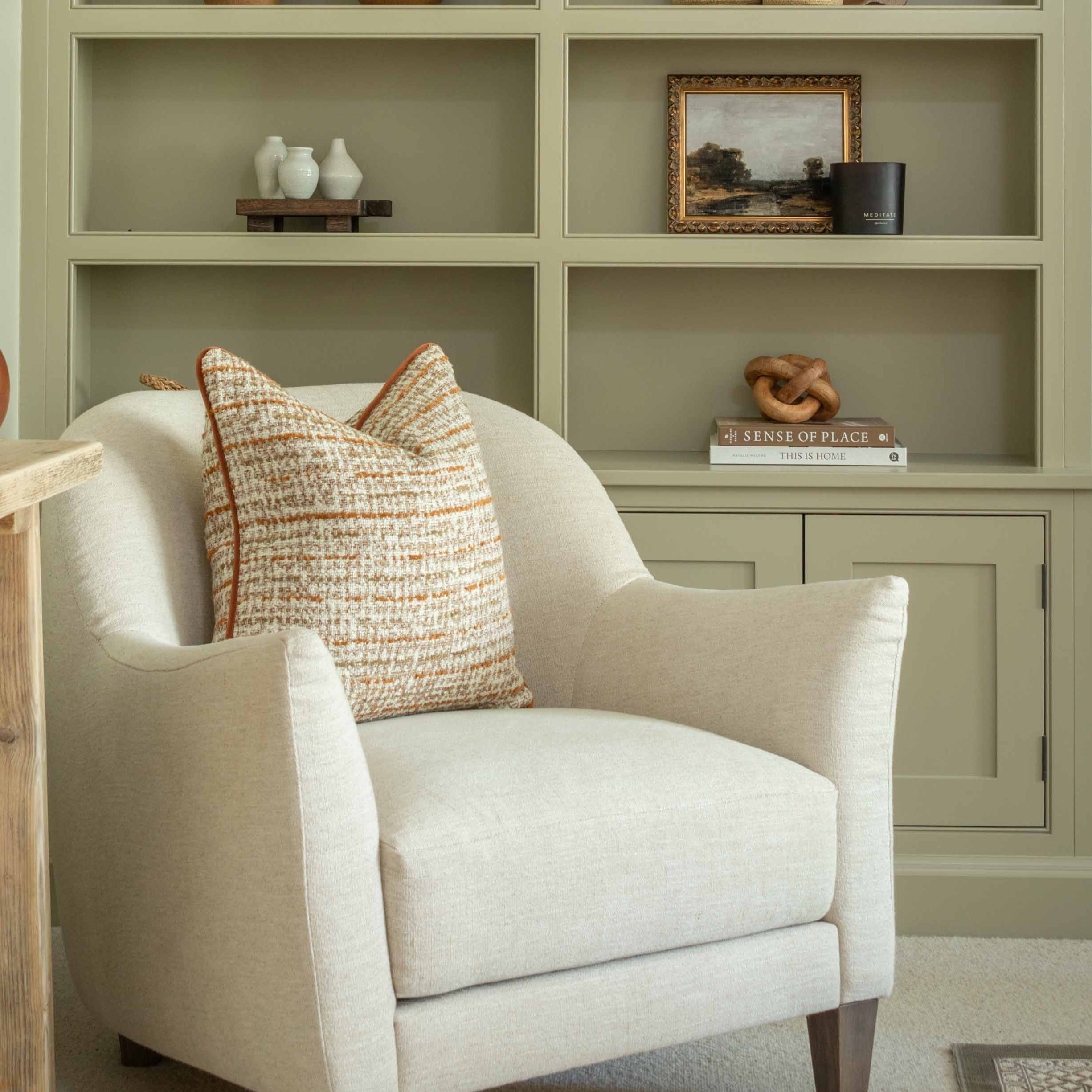 Elevate your interior with our Textured Woven Throw Pillow, featuring a rich earthy rust and cream colour palette. Designed for both comfort and style, this cushion adds a cosy, artisanal touch to neutral-toned armchairs, sofas, or beds. The weave and contrasting velvet piped edges bring depth and character, making it the perfect statement piece for modern rustic, farmhouse, or transitional décor. Ideal for living rooms, reading nooks, or bedroom retreats.