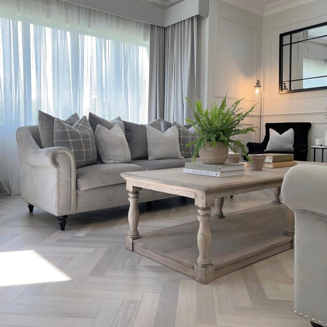 This stylish coffee table is crafted from beautiful weathered reclaimed pine. The balustrade leg detail adds timeless charm to any living area. Perfect for any modern or rustic décor.