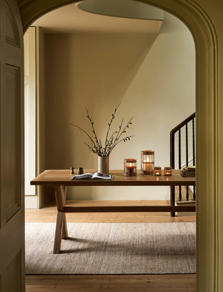 Didbrook solid oak farmhouse dining table in a white-wash finish, view 2