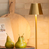 The luxurious Maja Wireless Lamp in elegant gold iron boasts a wireless design and can operate for up to 6-16 hours after only 4-6 hours of charging. Its elegant USB-C cable is included for convenience, making it perfect for elevating any space in your home without the need for a plug socket.