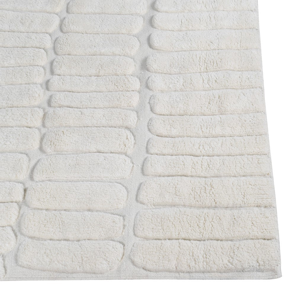 Close-up of Arctic Ivory Wool Rug textured pattern