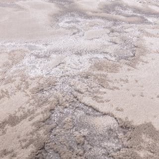 Aurora metallic rug in cloud, reverse detail