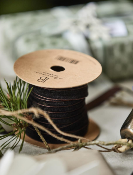 Chestnut Brown Velvet Ribbon | 1.5cm x 10m Roll