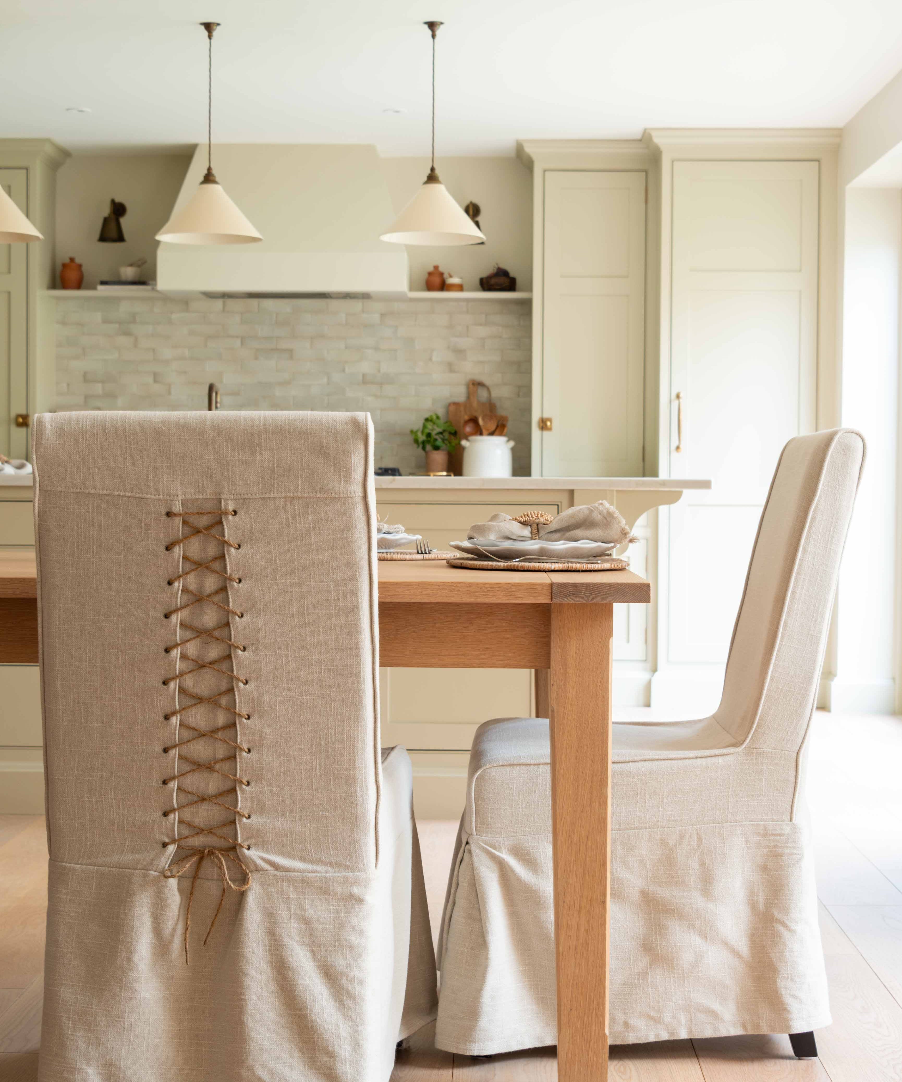  Ivory Tie-back Loose Cover Dining Chair. 