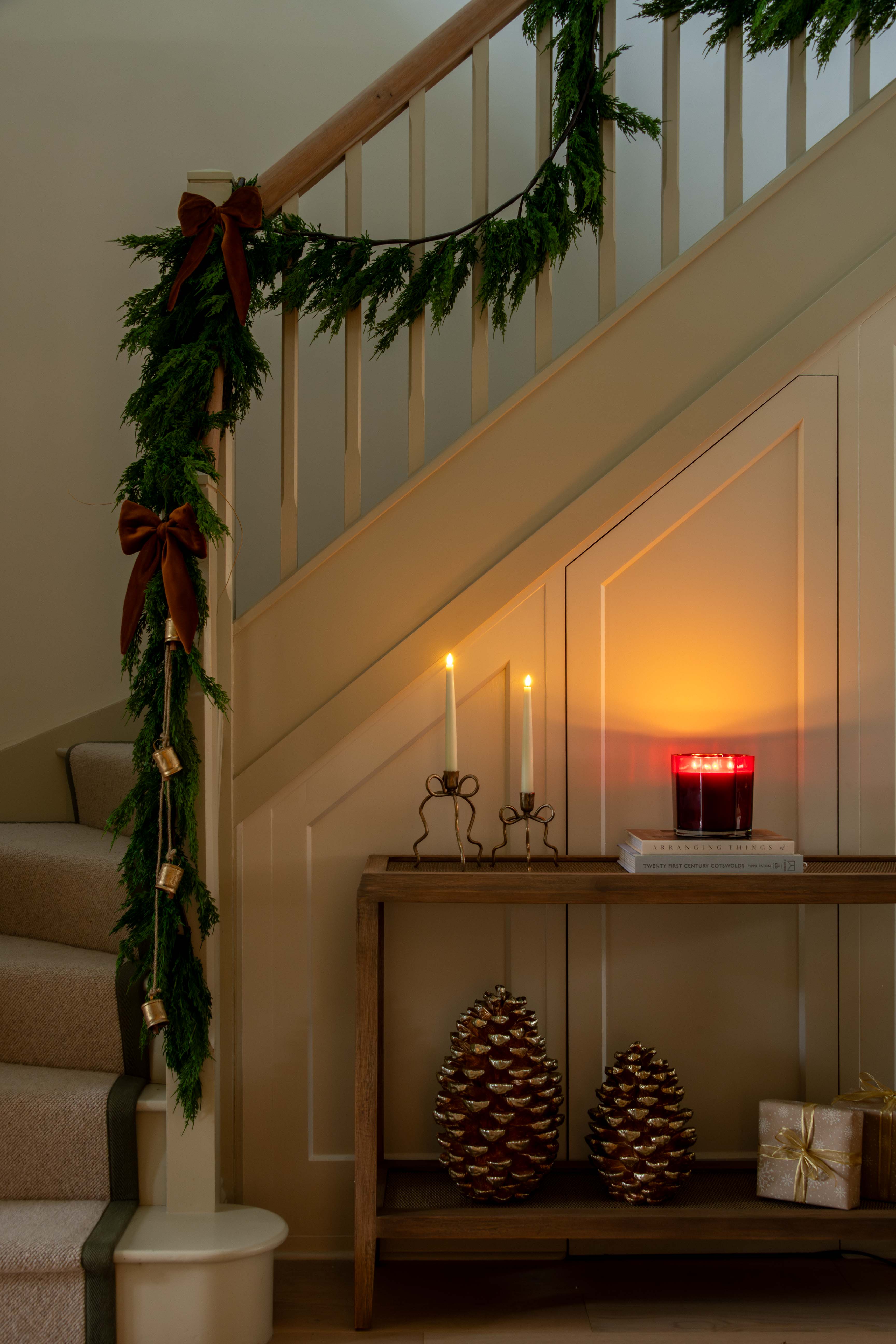 Noel Crimson Candle | Luxury Festive Scented Candle