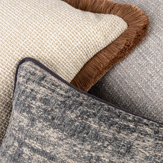 Detail of the Duntisbourne double brown fringe edge