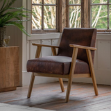 Pembroke wooden arm chair in vintage leather with solid wood frame