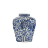 This beautiful vase features traditional chinoiserie design in a timeless blue and white colour scheme.