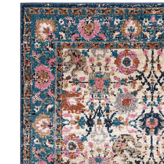 Detail of the Zola Sarab rug deep pile