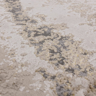 Aurora metallic rug in cliff, further detail