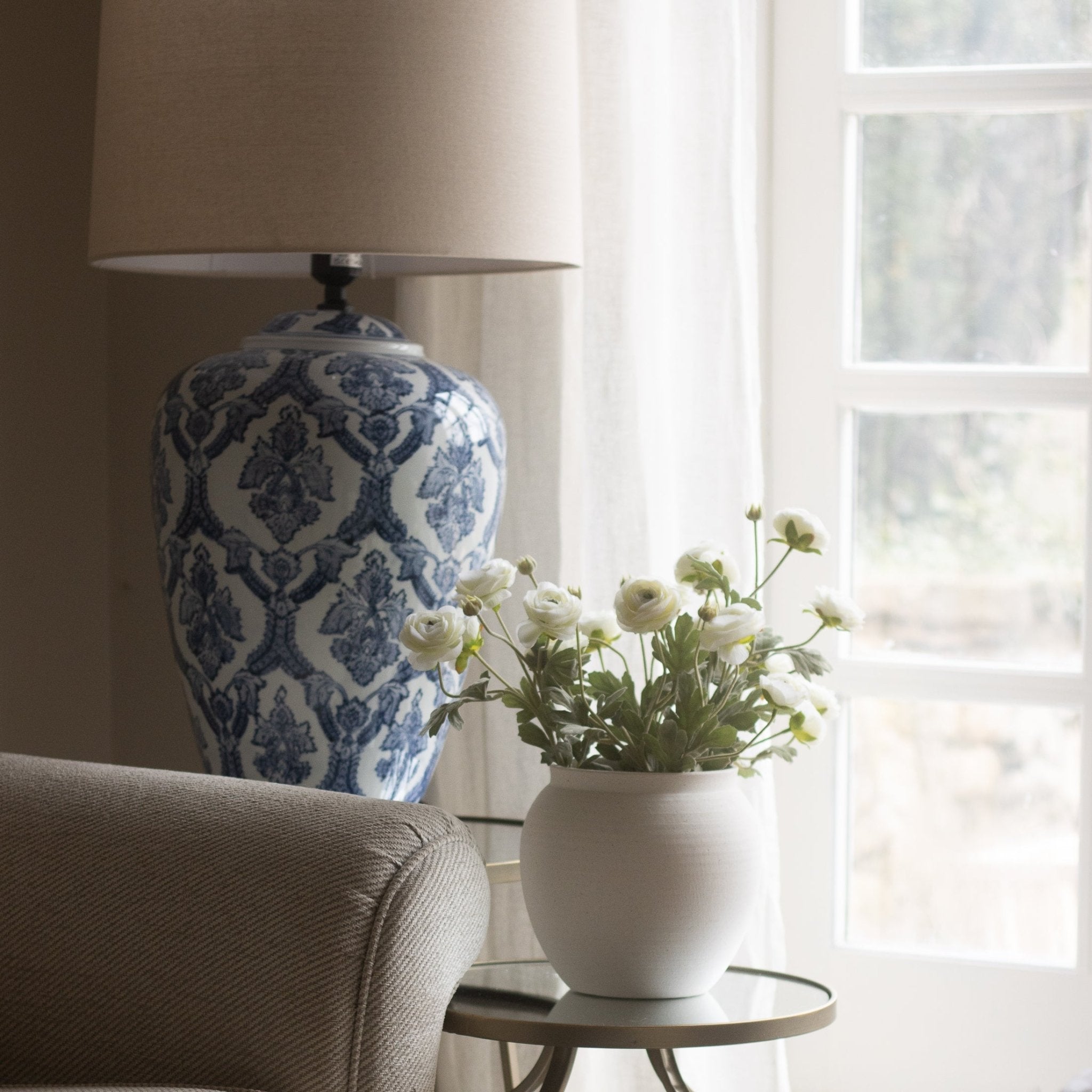 Charles Ted Chinoiserie Ceramic Lamp with Linen Shade - CharlesTed Home