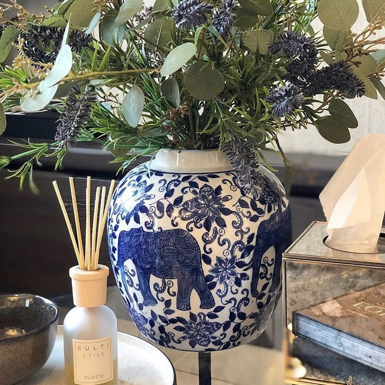 Charles Ted Chinoiserie Short Pot With Lid - CharlesTed Home