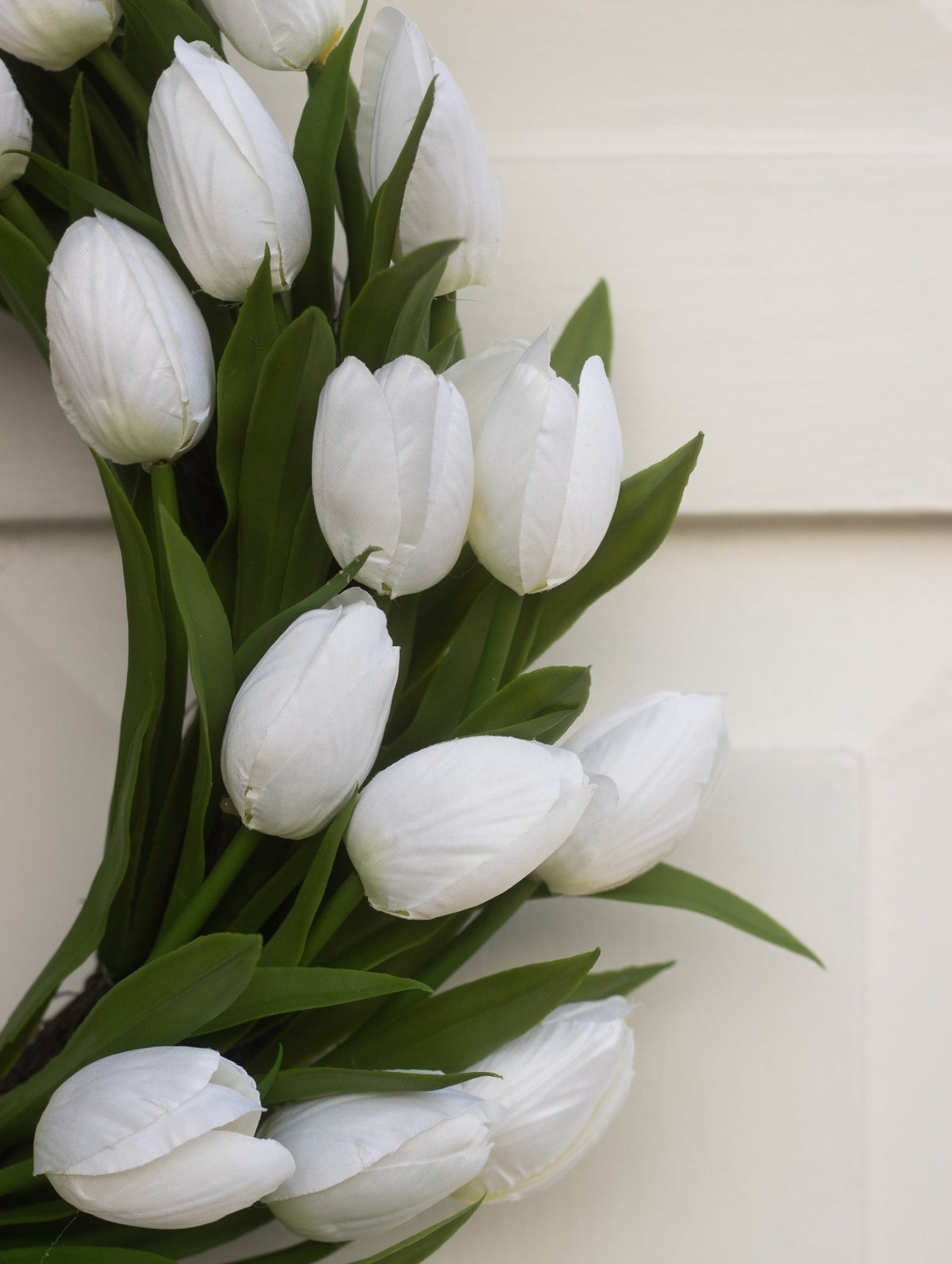 CharlesTed Tulip Wreath | White - CharlesTed Home