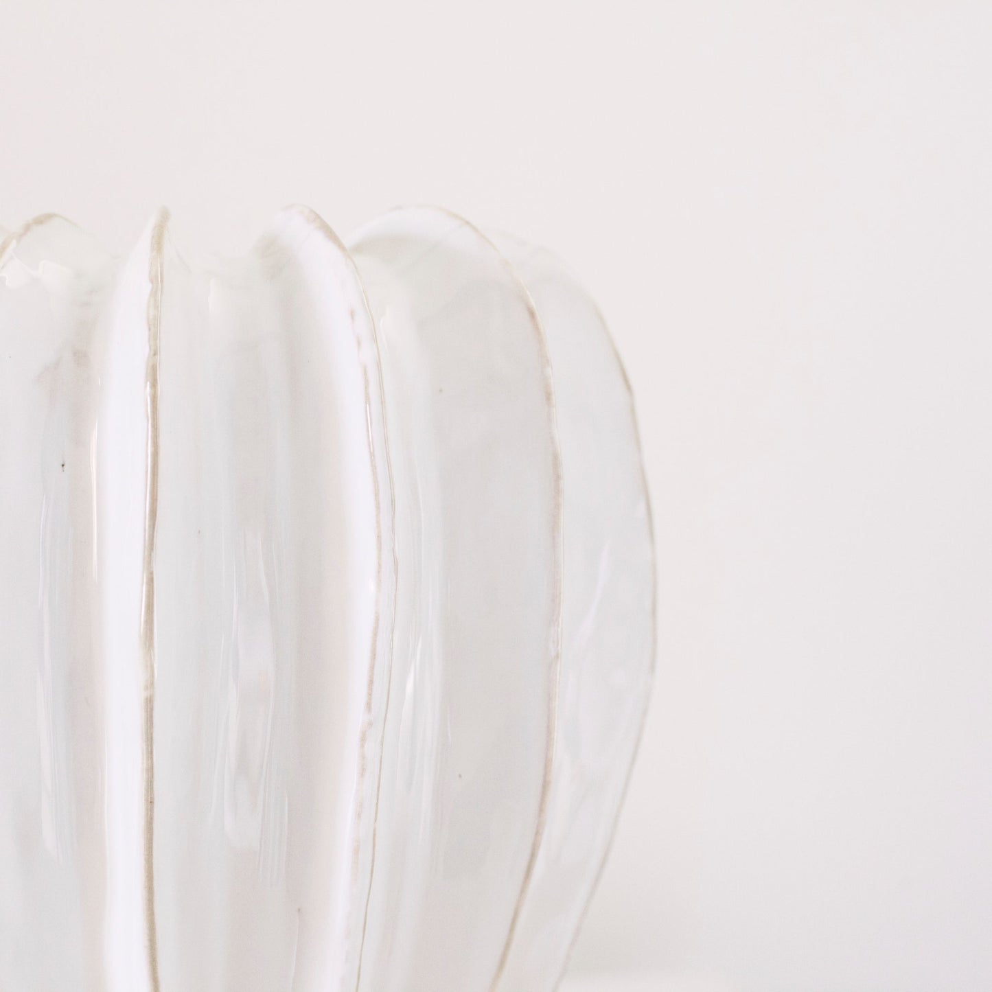 Lille White Ceramic Vase