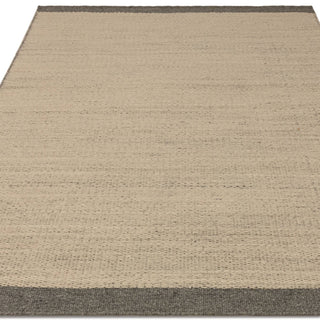 Lima rug in grey, detail of the irregular low-profile weave