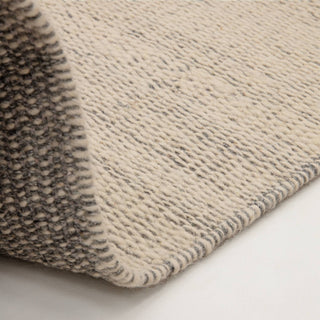 Lima rug in grey, corner detail of the handwoven finish
