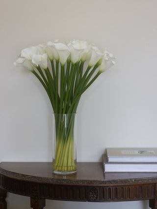 Tall Faux Calla Lily Arrangement in Cylinder Glass Vase – Elegant Artificial White Flowers - CharlesTed Home
