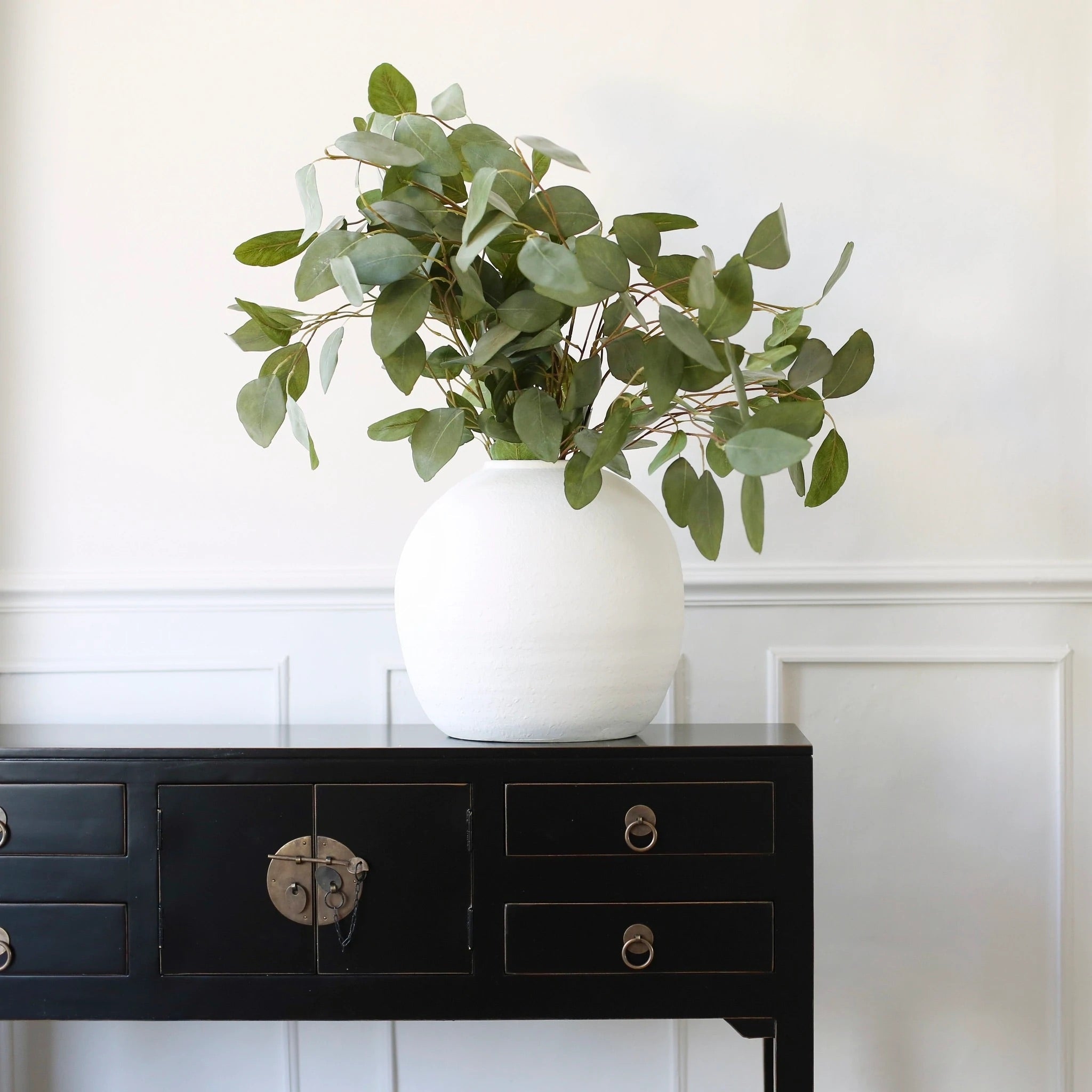 Charles Ted Faux Silver Dollar Eucalyptus Stem – Realistic Artificial Greenery for Home Décor - CharlesTed Home